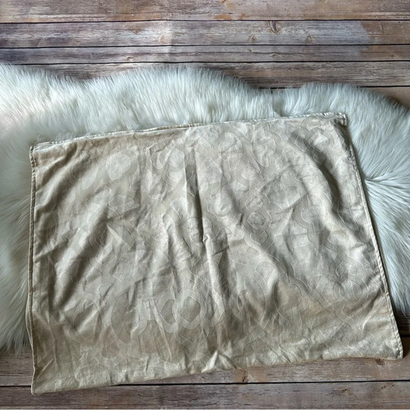 Z Gallerie Two Velvet Pillow Shams Pillow Cases - Picture 5 of 7